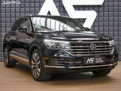 Volkswagen Touareg 3.0 TSI LED Vzduch Záruka HUD