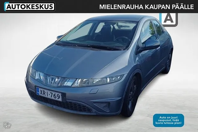 Honda Civic 5D 1,8i Comfort Image 1