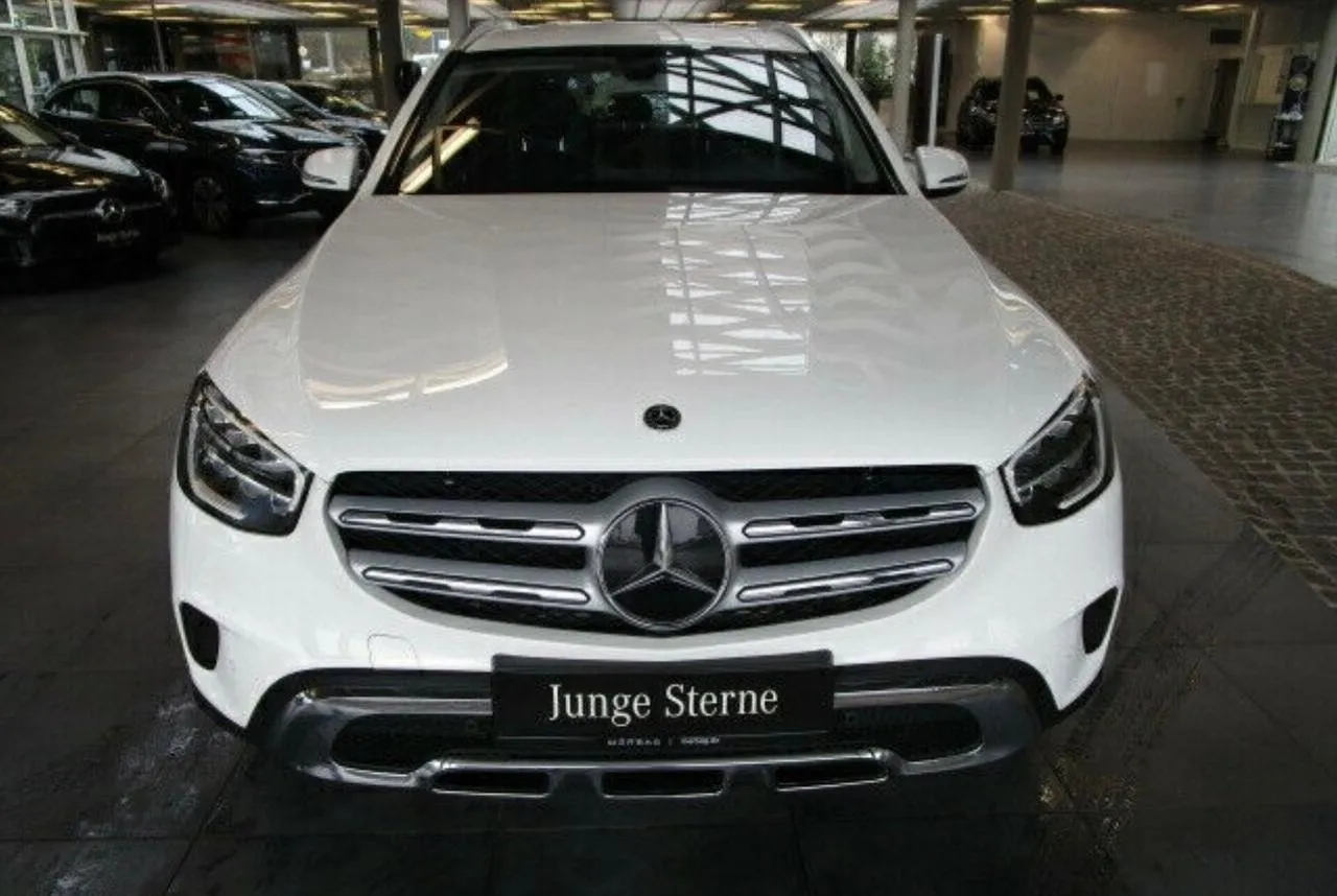 MERCEDES BENZ Classe GLC GLC 220 d 4Matic Business Image 2