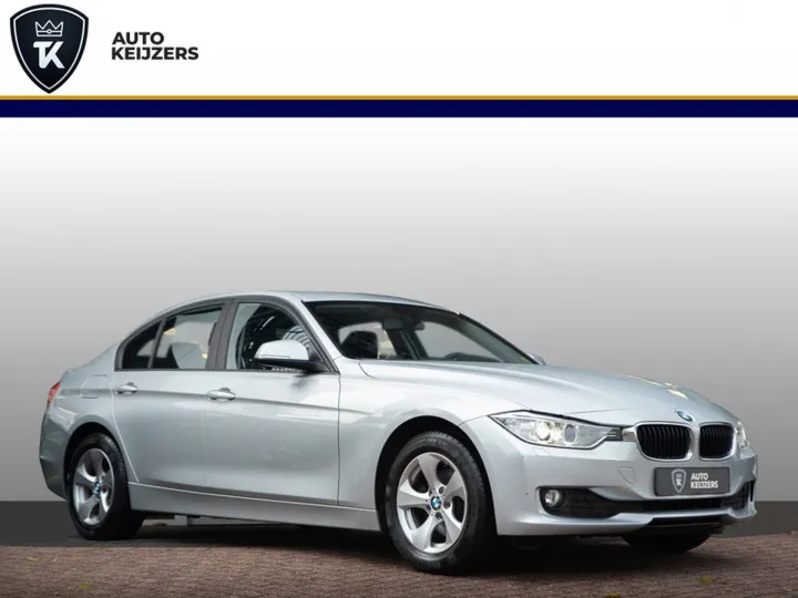 BMW 3 Serie 320d  Image 1